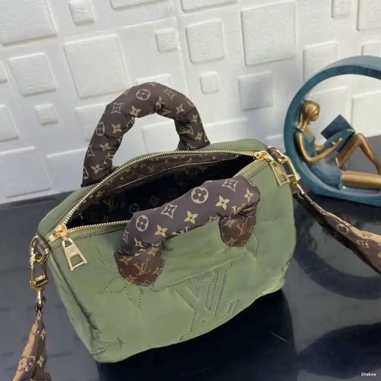 Bag 2201DJ0001 LV 0629